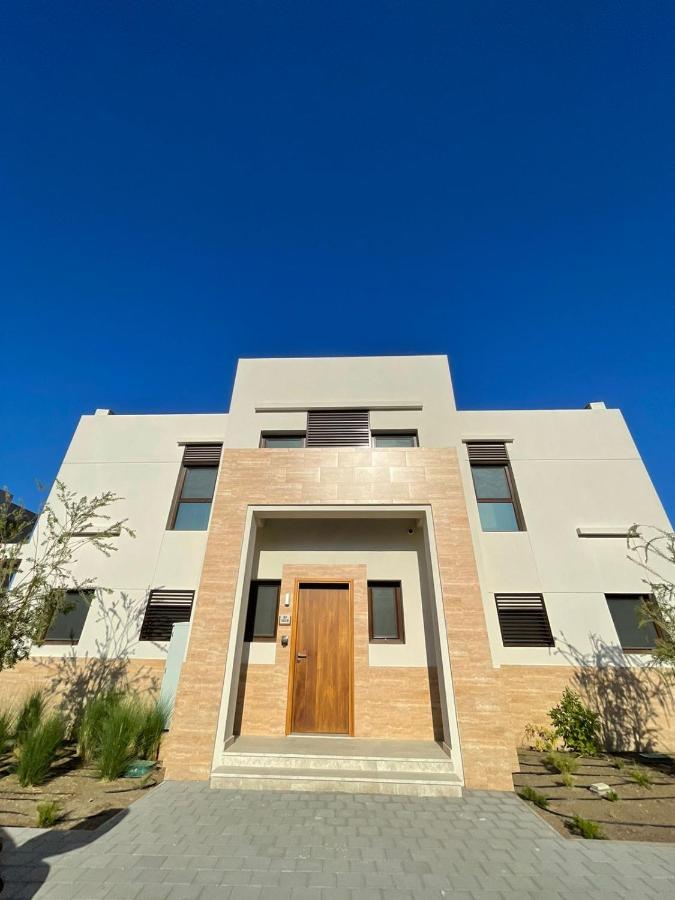 Sifa Beachfront Apartment Muskat Eksteriør bilde